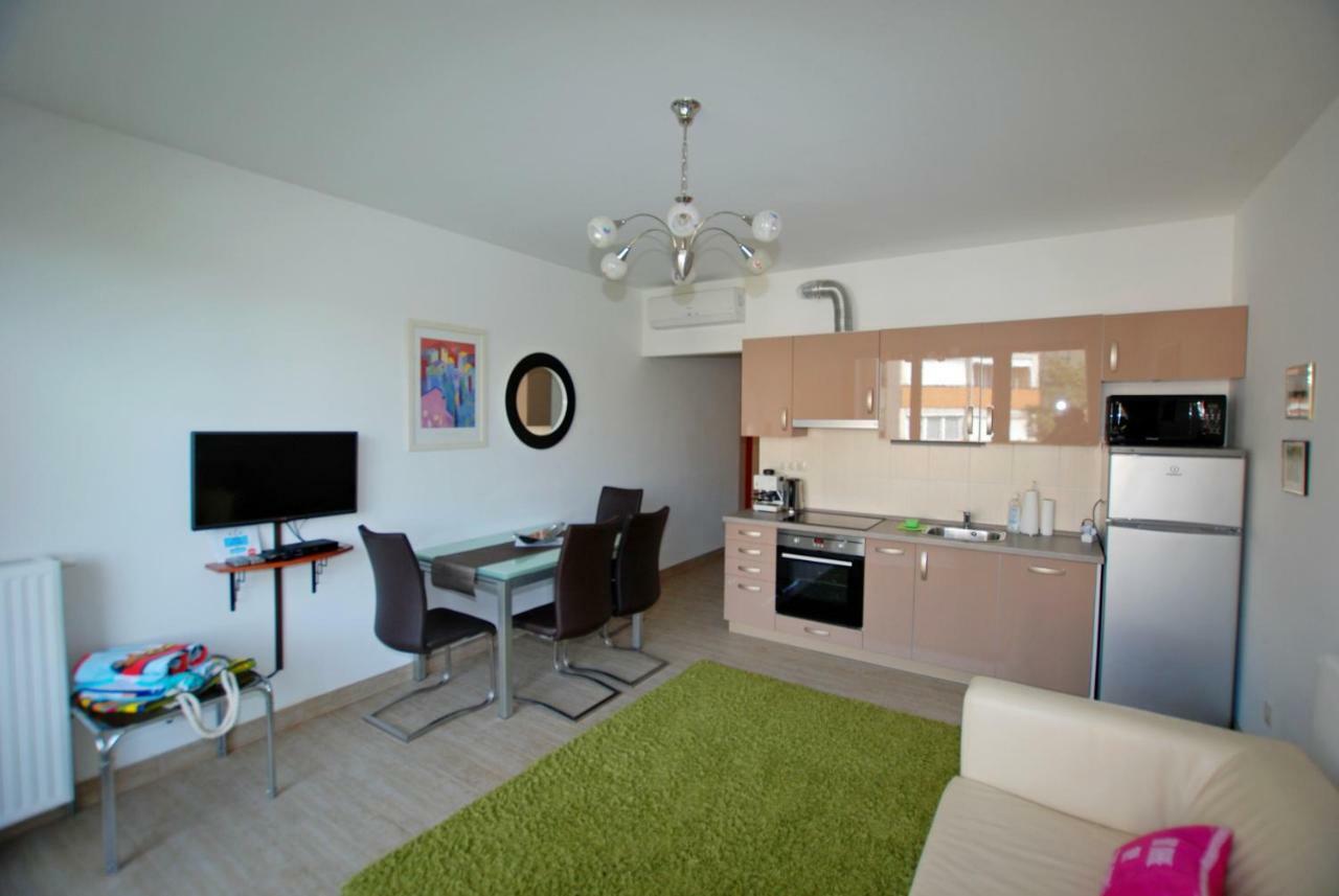 Silver Delux Apartman Балатонфюред Экстерьер фото